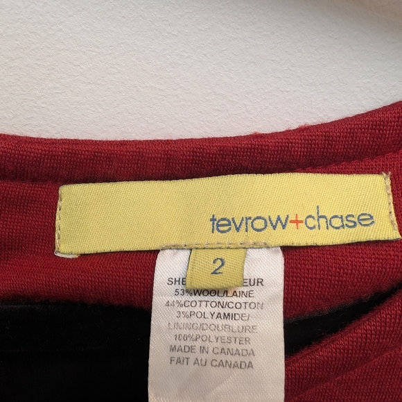 Tevrow + Chase Wool-Blend Burgundy Mini Dress | Size 2 | Made in Canada - Picture 5 of 7